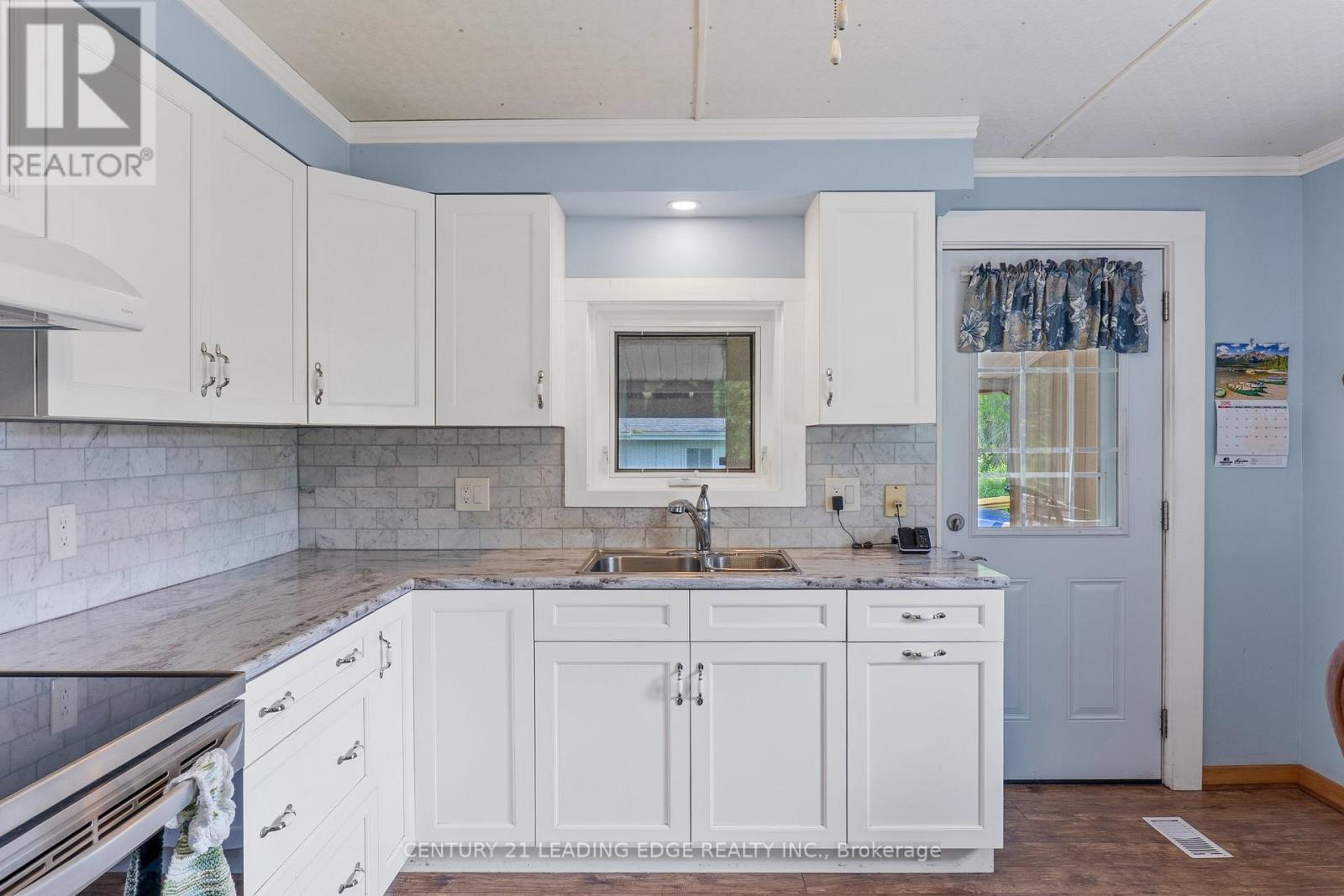 3094 LAKEFIELD ROAD - 8