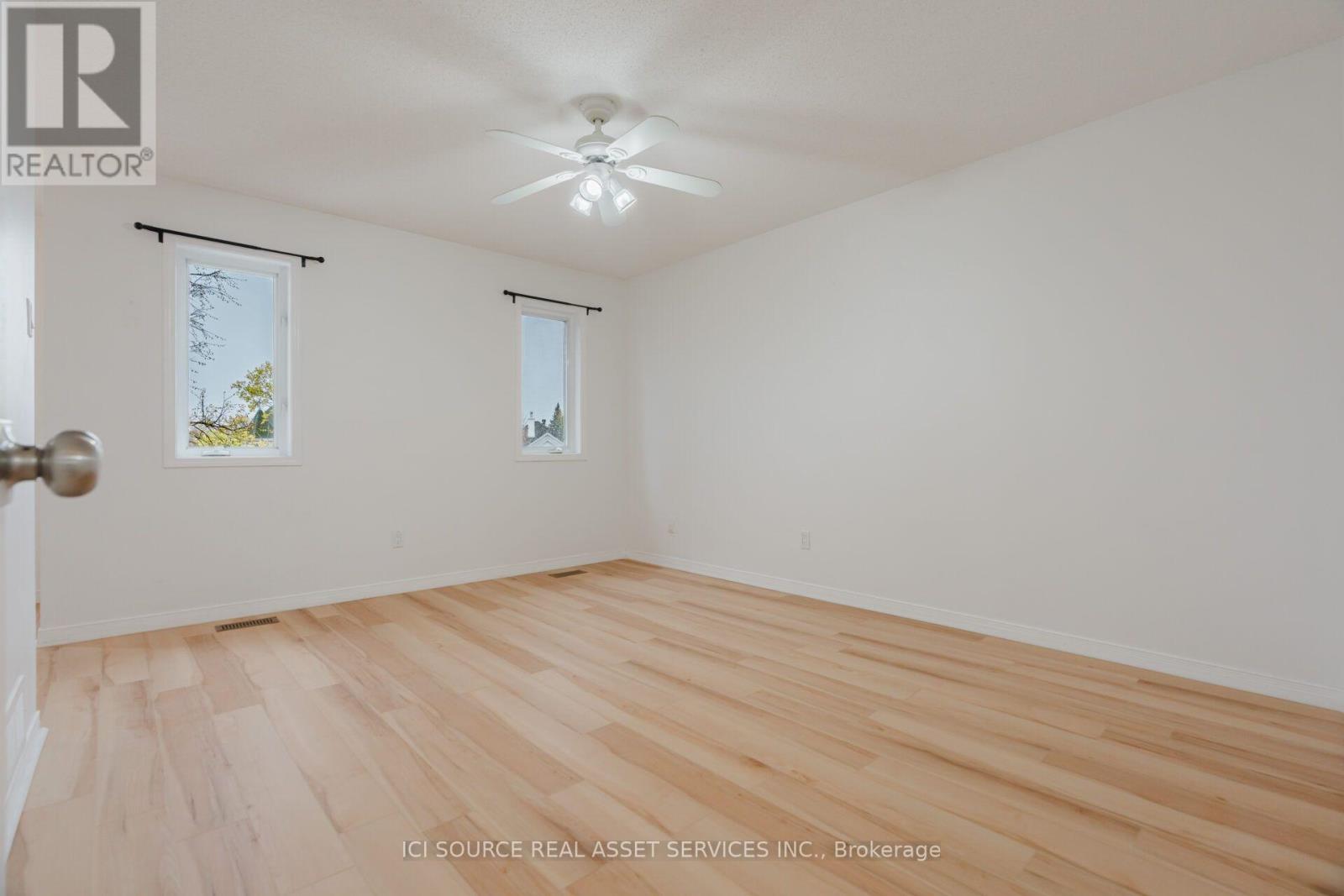 149 WOODGATE WAY - 20