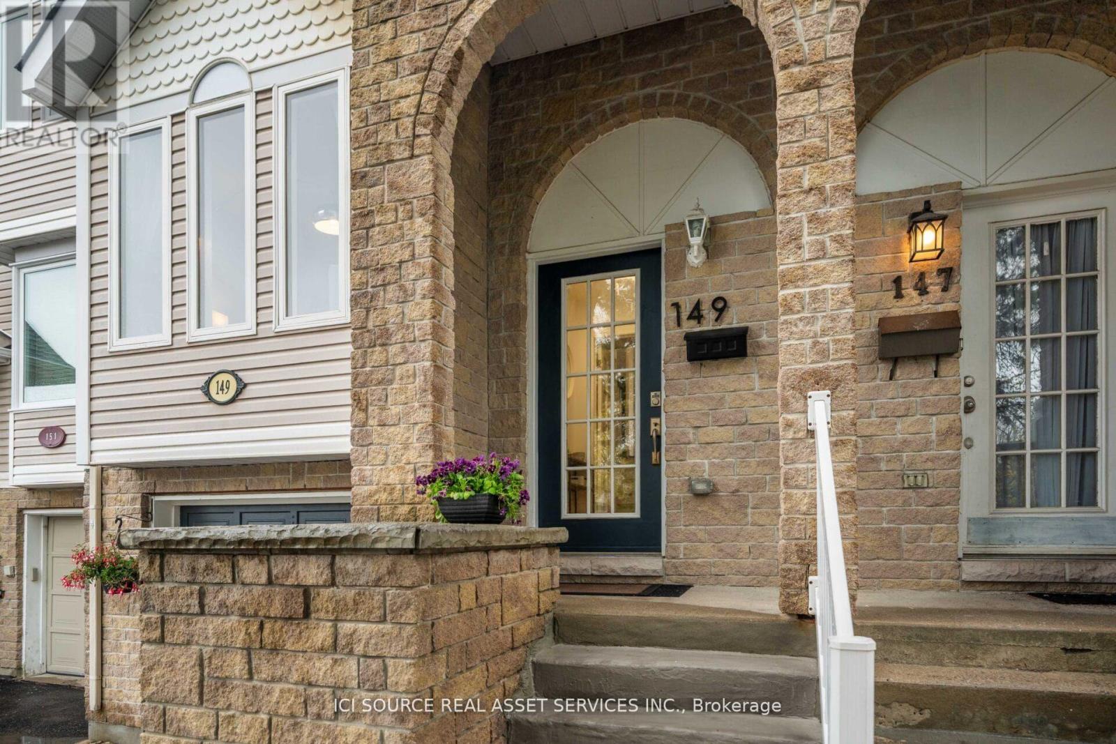 149 WOODGATE WAY - Image 3