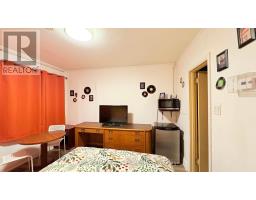 7742 Lundys Lane, Niagara Falls, ON L2H1H1 Photo 9