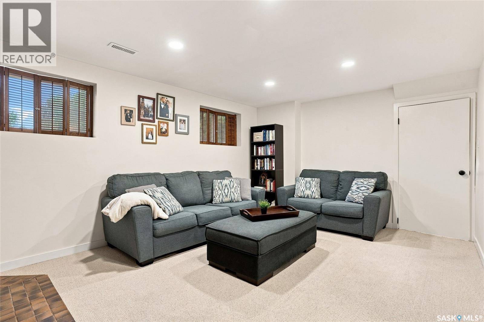 15 Dragan CRESCENT - Image 28