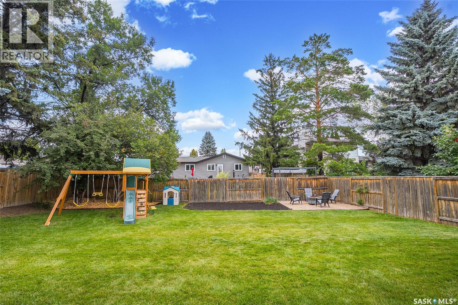 15 Dragan CRESCENT - 45