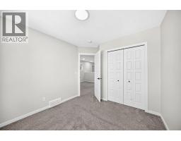 20 Corner Glen Avenue NE - photo 29