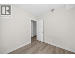 20 Corner Glen Avenue NE - photo 38