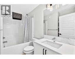 20 Corner Glen Avenue NE - photo 30