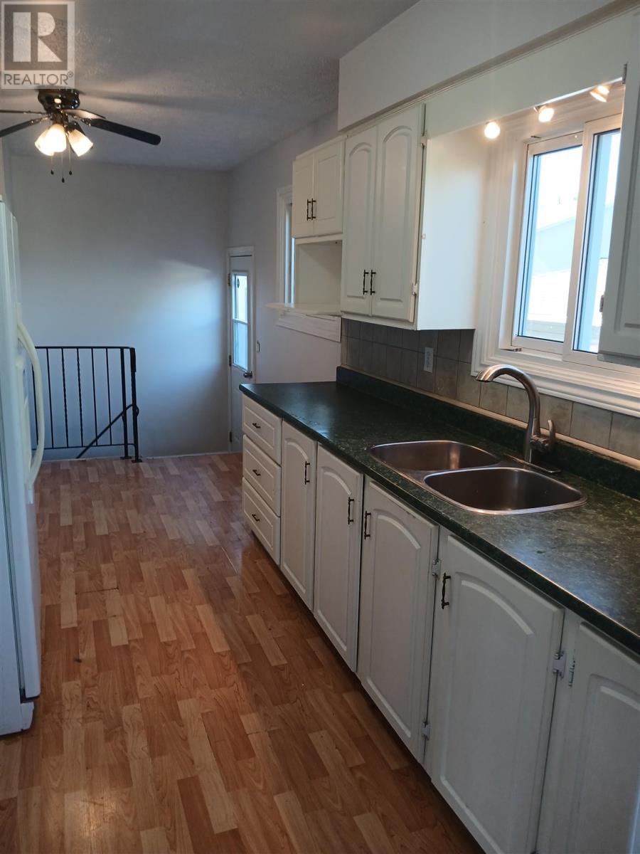 125 Laurier RD - 7