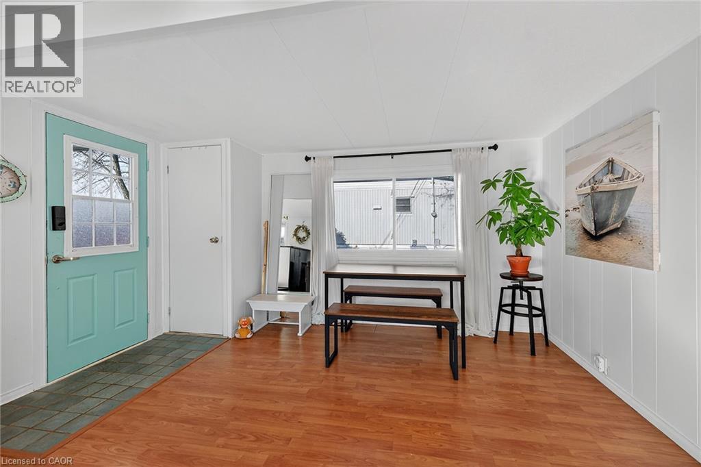 45 PARK Lane - Image 6