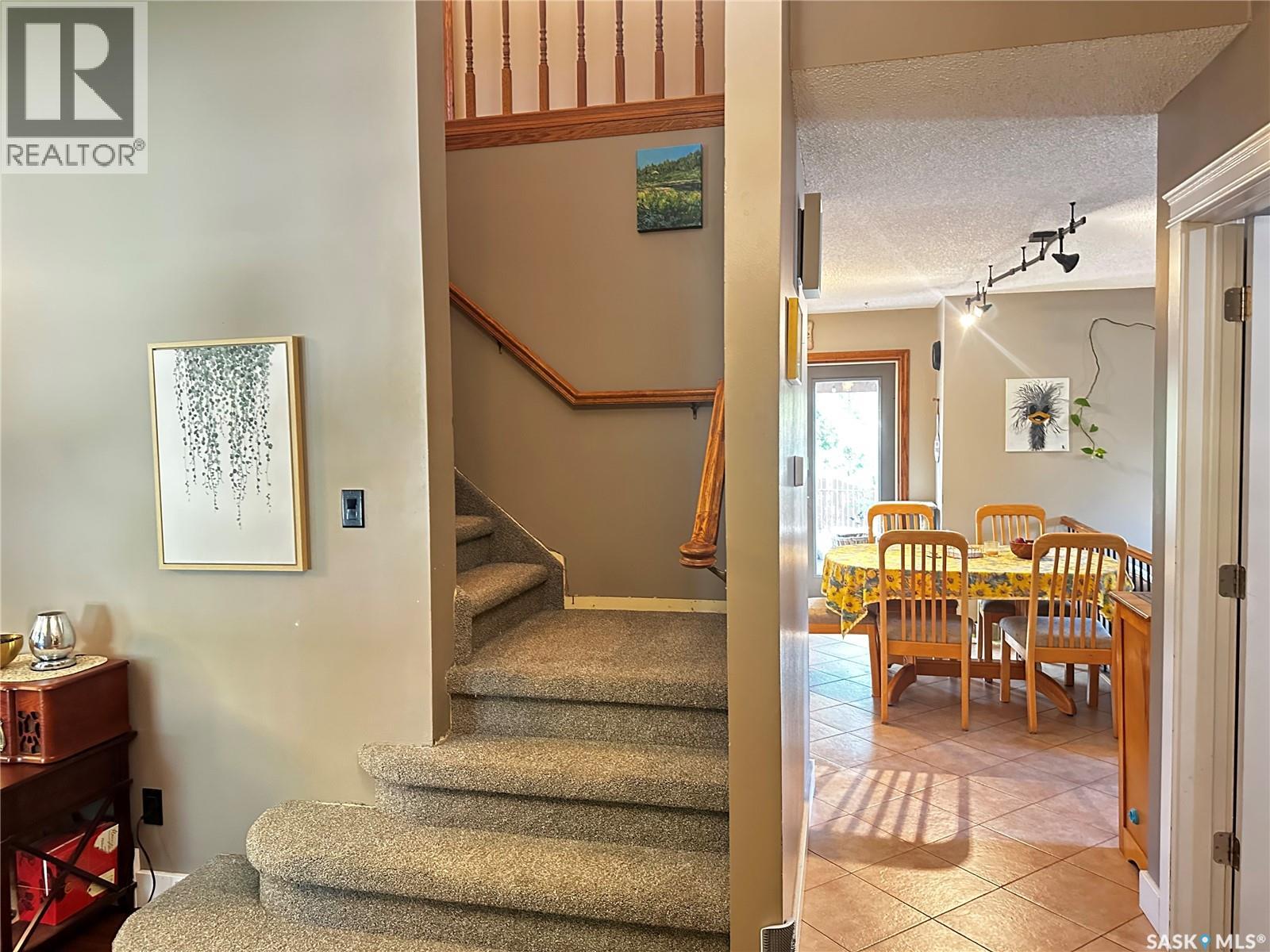 895 Brimacombe DRIVE - Image 6
