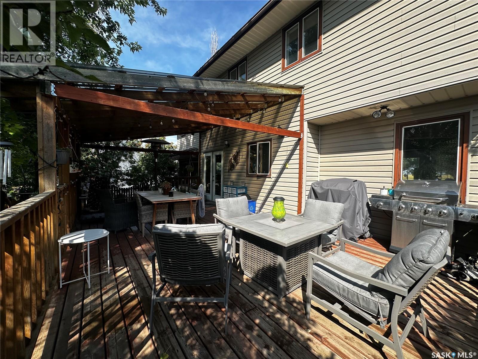 895 Brimacombe DRIVE - 32