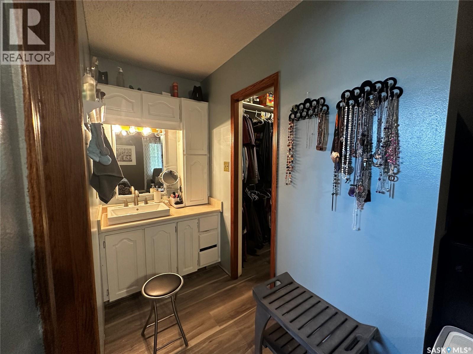 895 Brimacombe DRIVE - Image 21