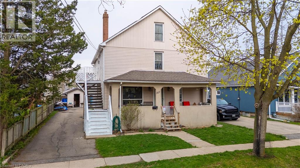 307 S WALLACE Avenue S - 1