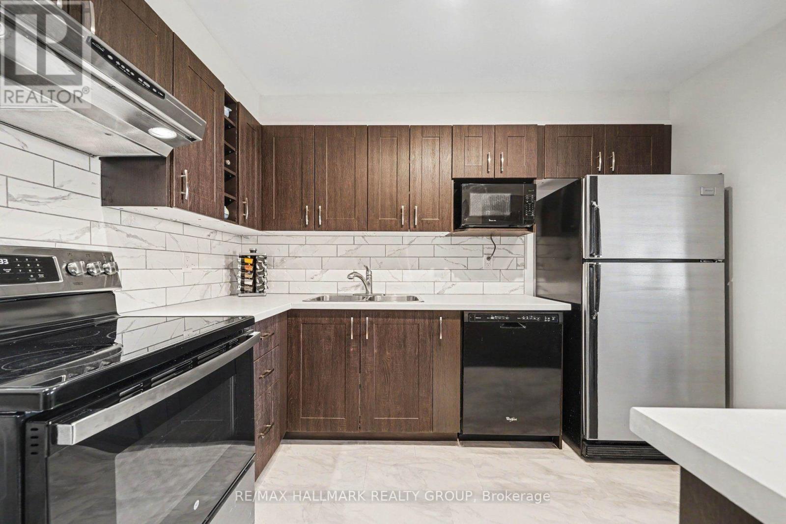 #401 2630 SOUTHVALE CRESCENT - Image 10