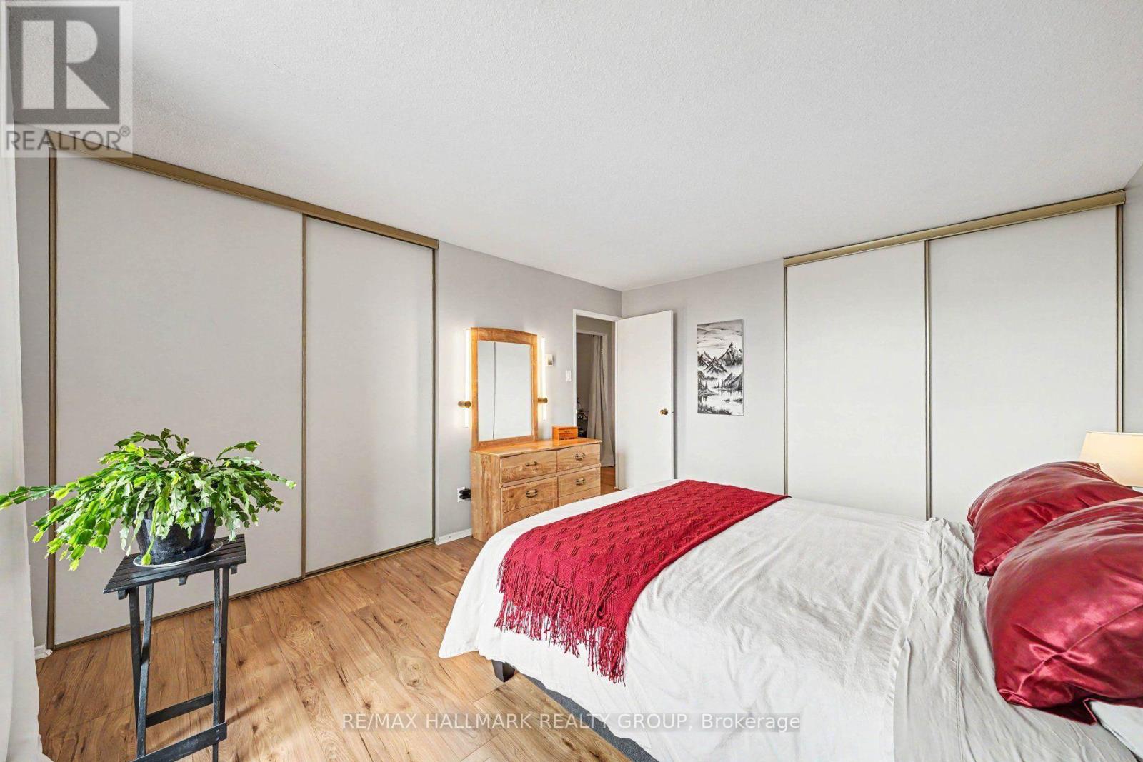 #401 2630 SOUTHVALE CRESCENT - Image 21