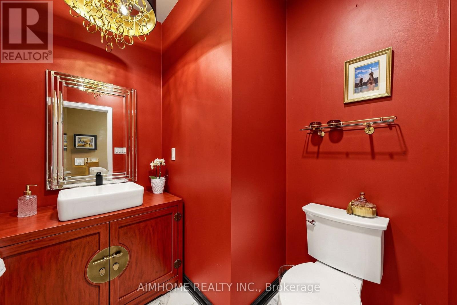93 CLARINDA DRIVE - 12