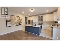 113 Bearberry Road, Springwater, ON L0L1Y3 Photo 13
