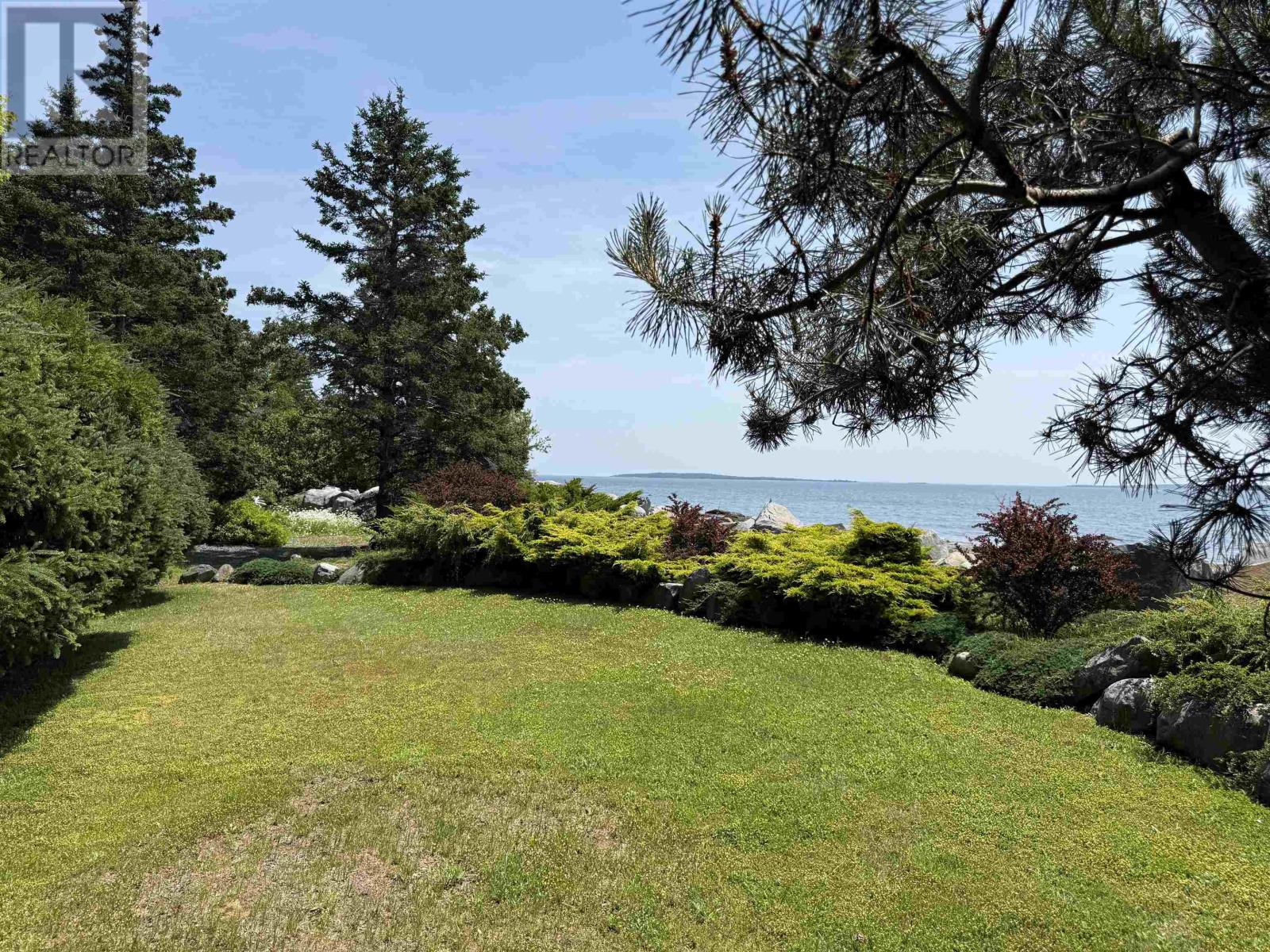 7343 Highway 3 - Image 29