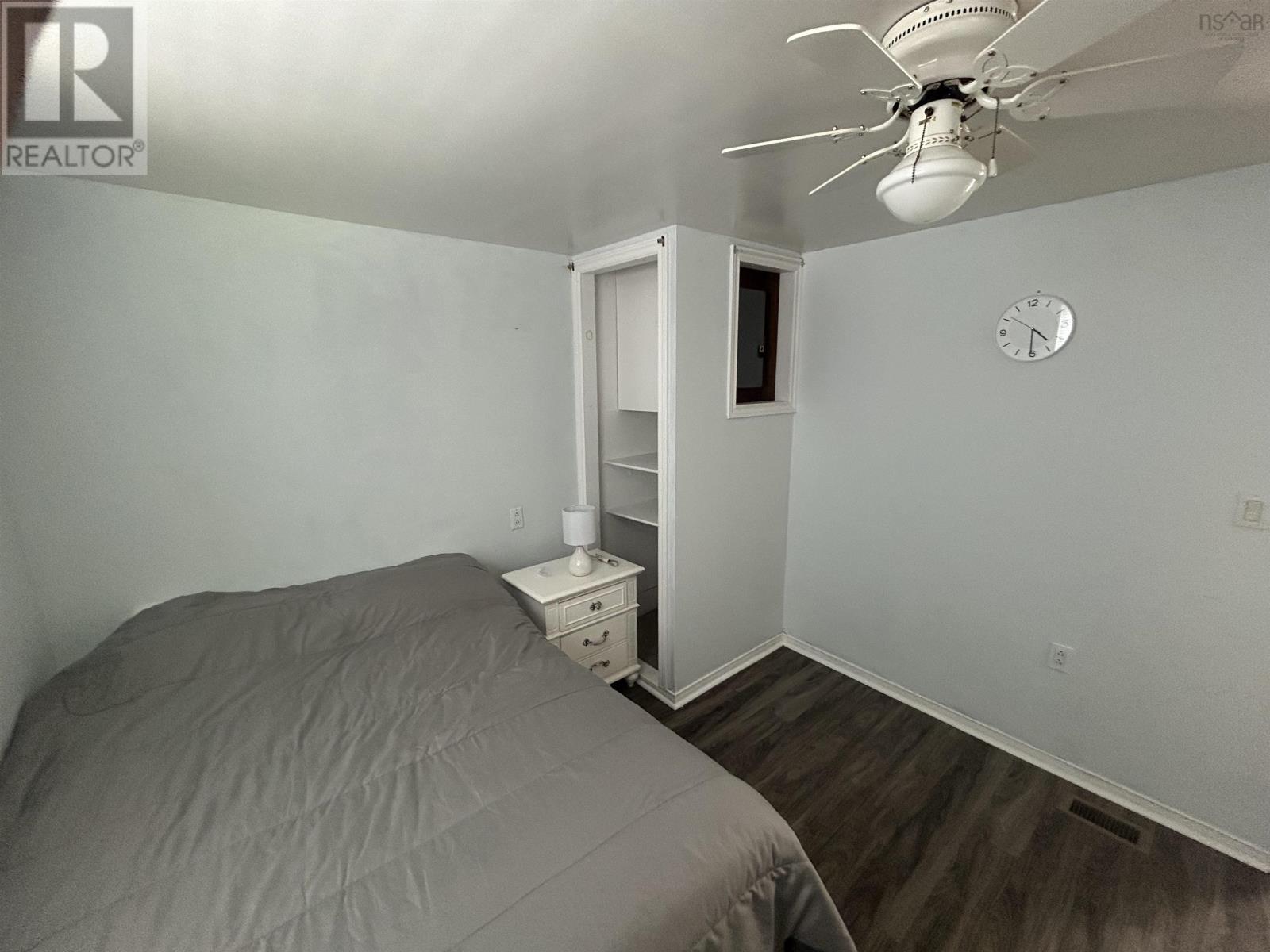 104 Butts Street - 16
