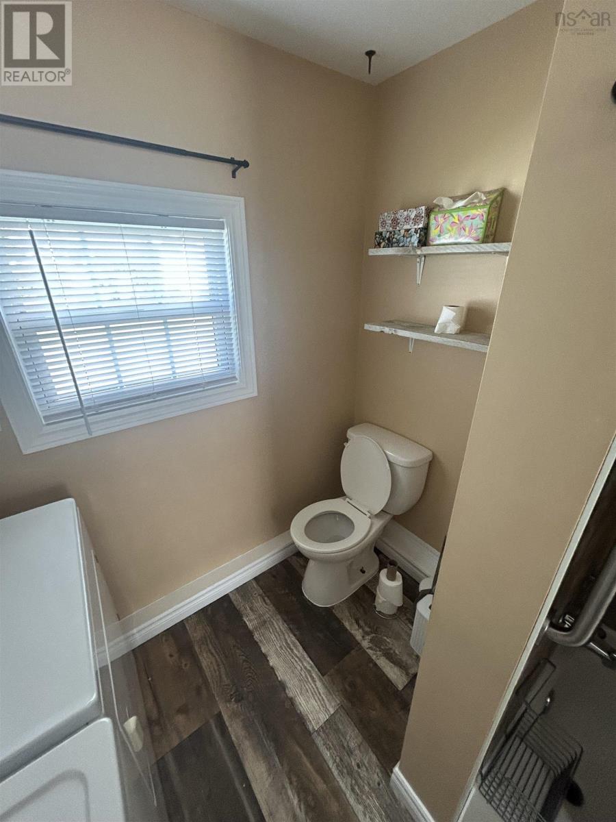 104 Butts Street - 13