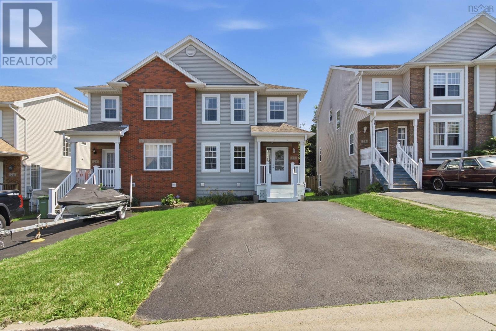 30 Outrigger Crescent - 2