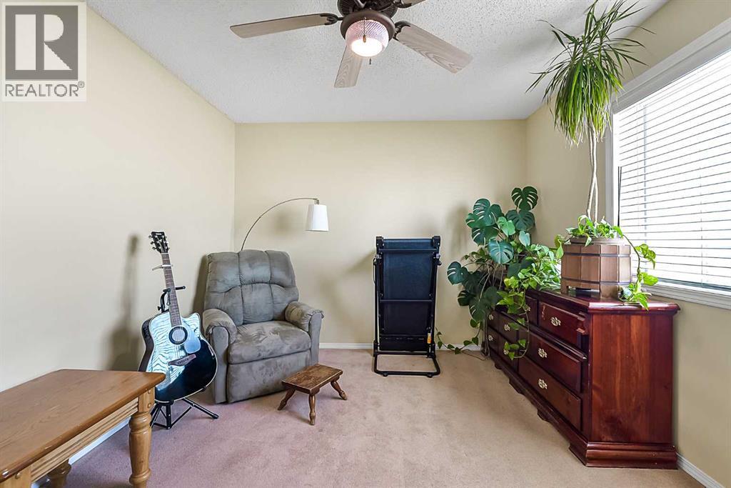 13 Tuscany Ridge Mews NW - 20