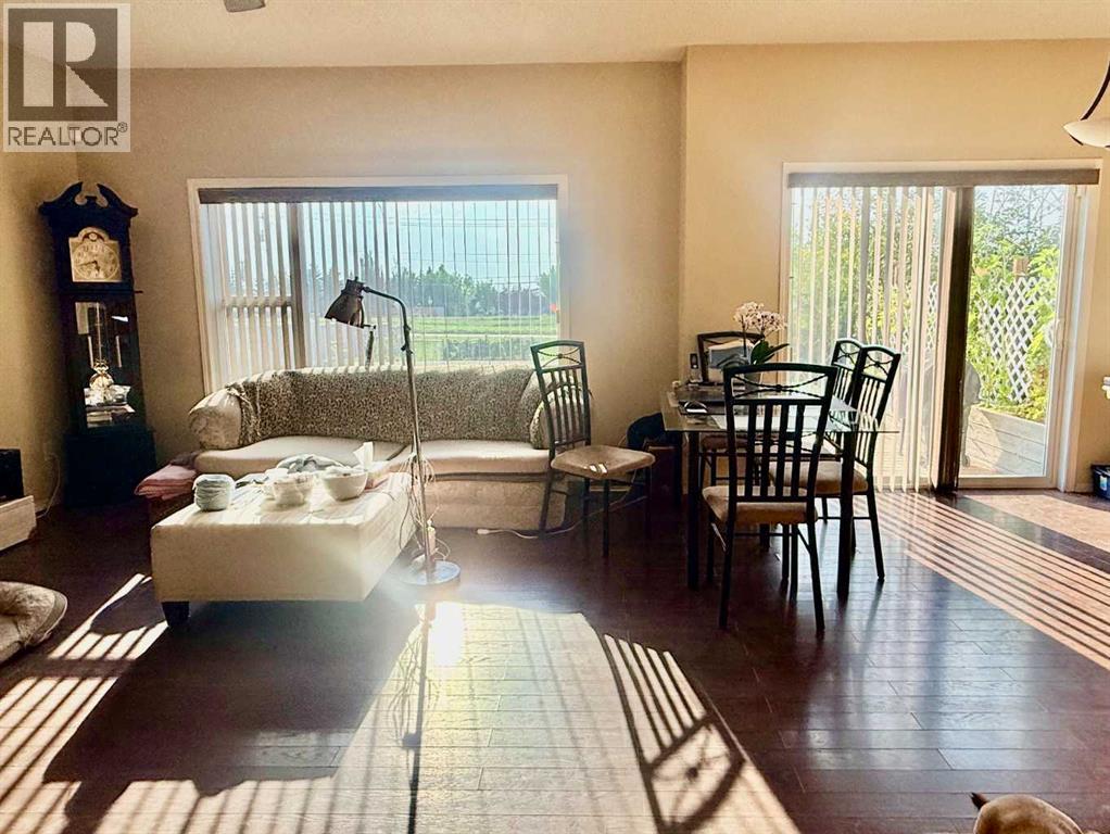 13 Tuscany Ridge Mews NW - 38