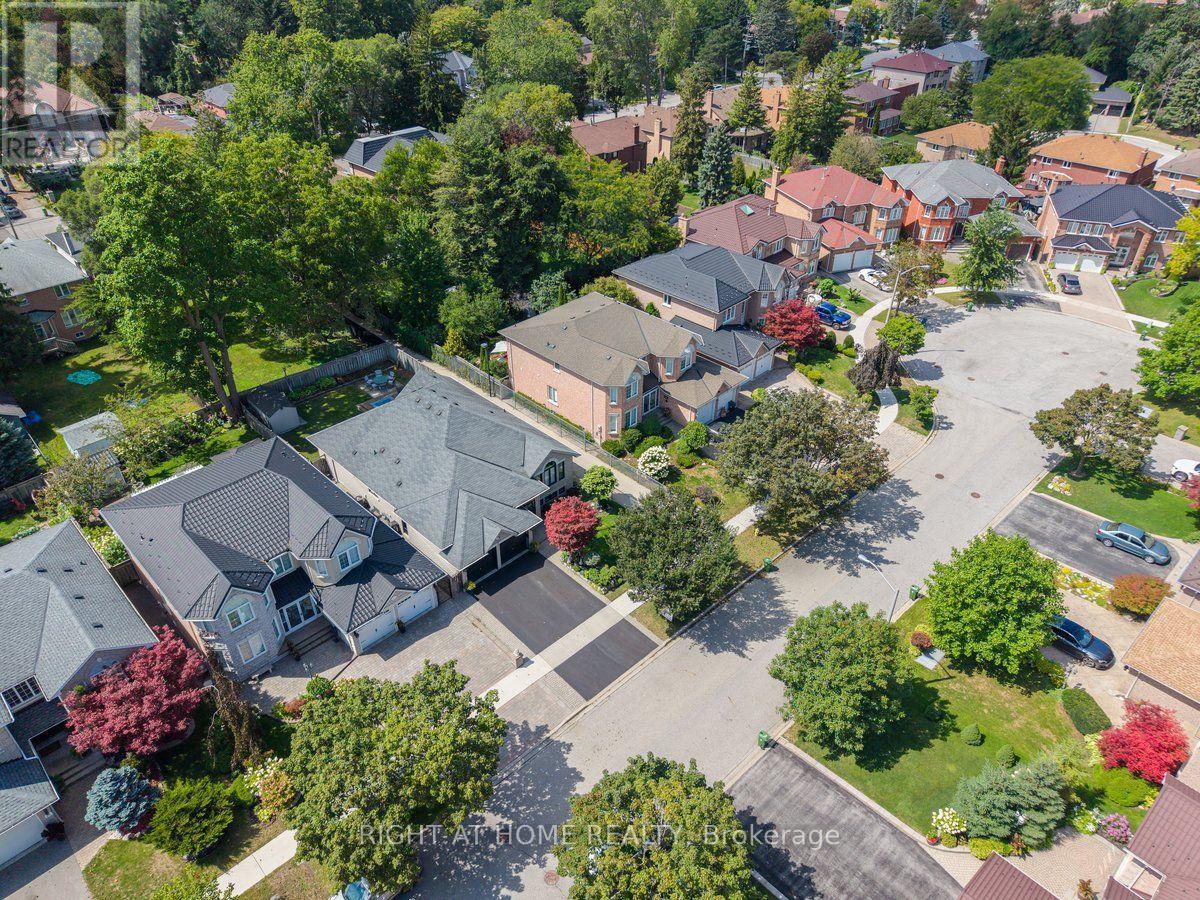 22 ROMAC DRIVE - 2