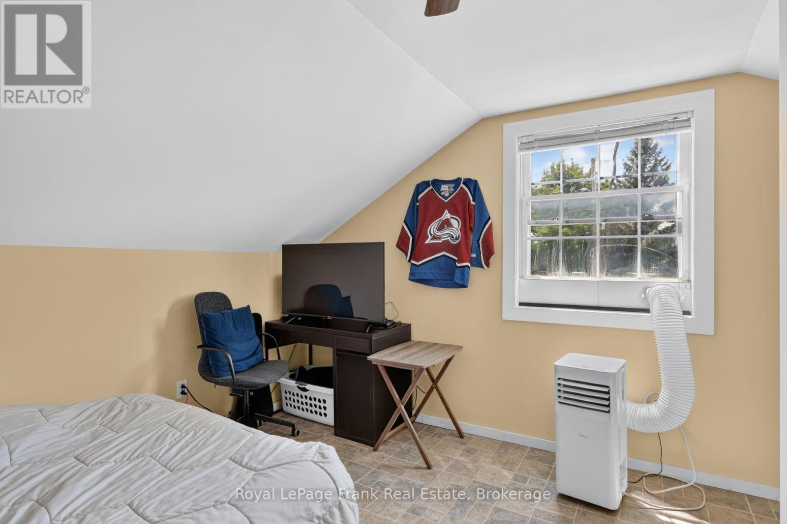 728 HURLEY STREET - Image 34