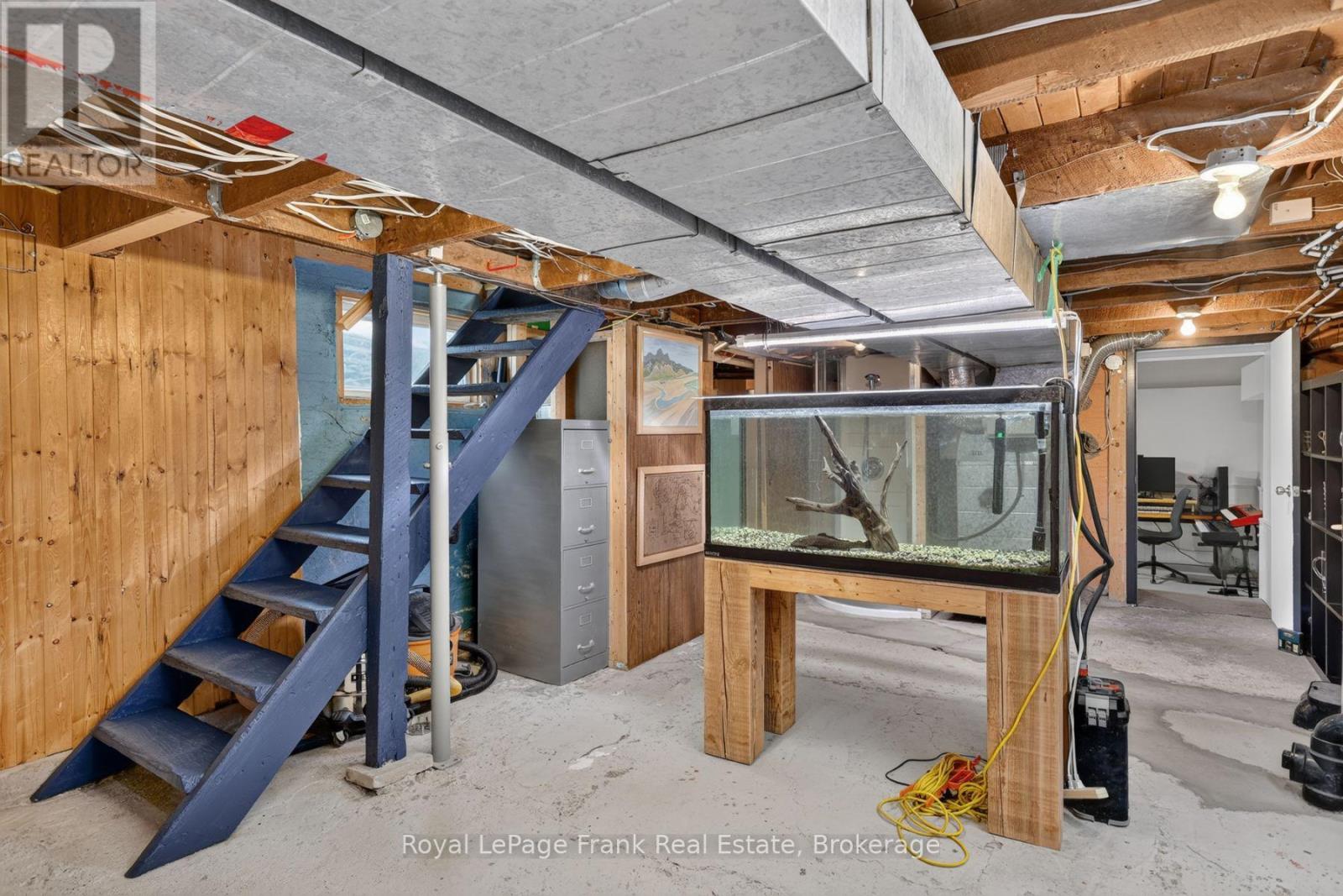 728 HURLEY STREET - Image 36