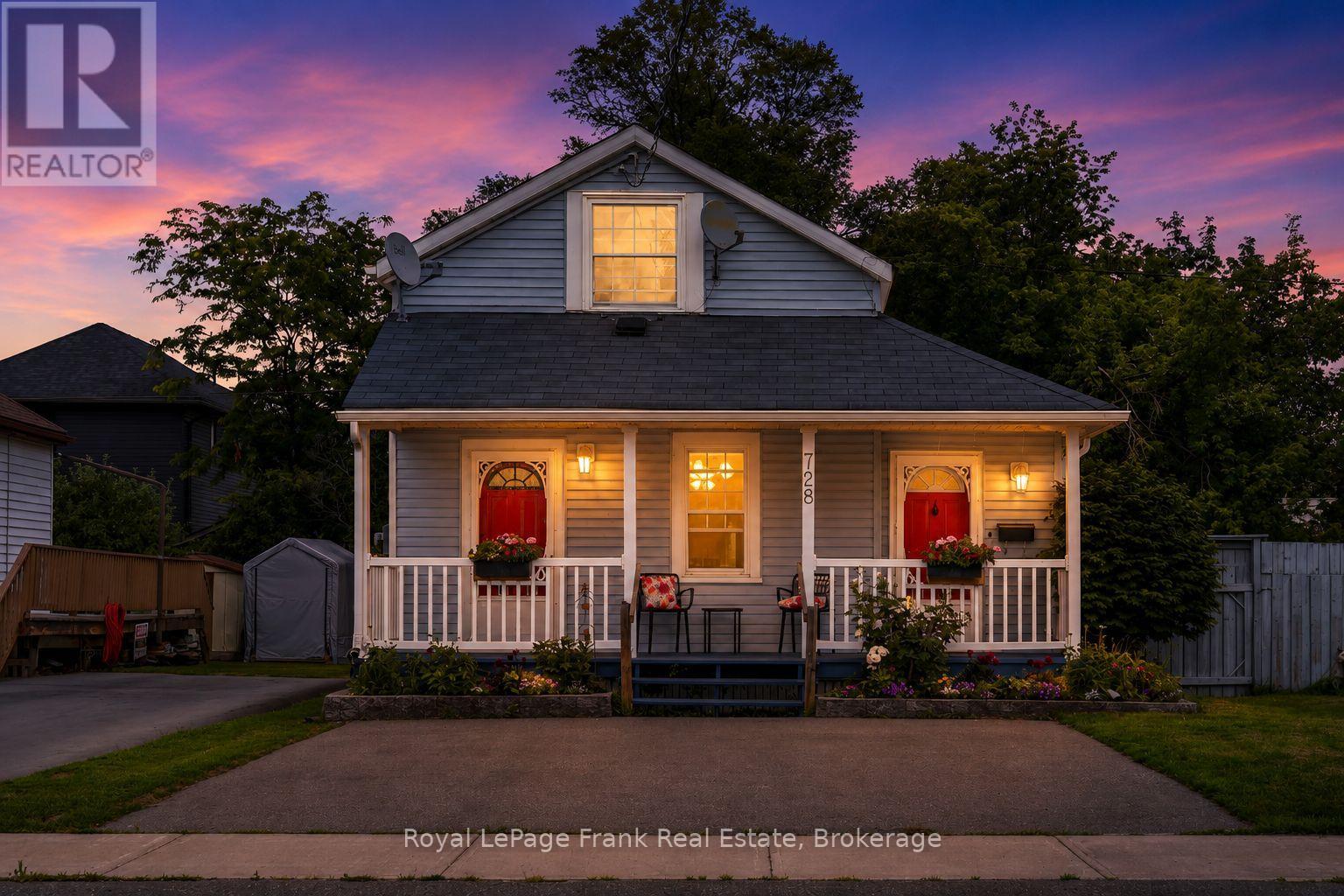 728 HURLEY STREET - 47
