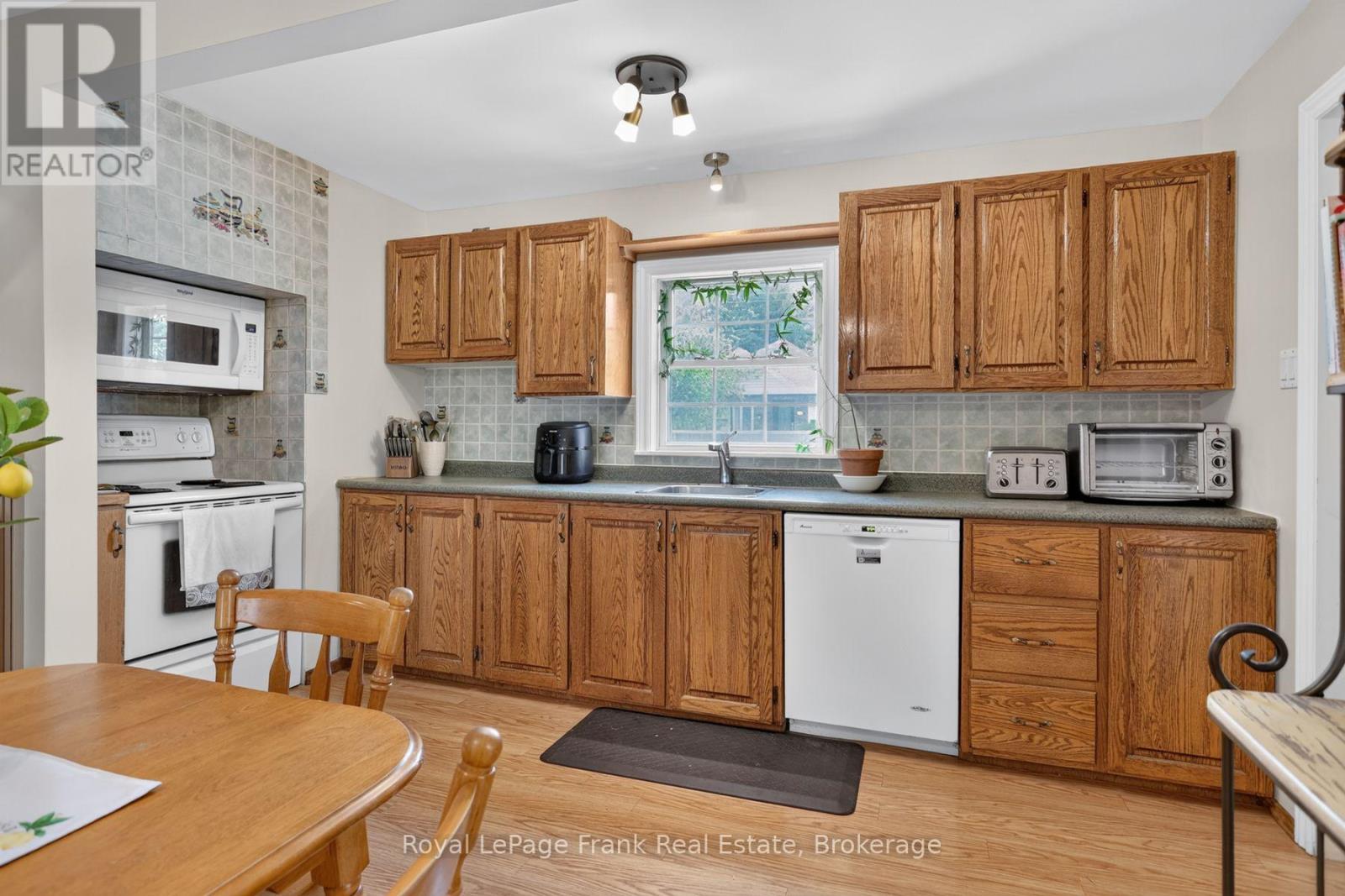 728 HURLEY STREET - Image 7
