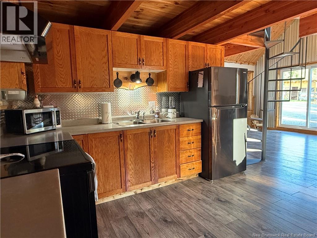 338 Glenburn Road - 11