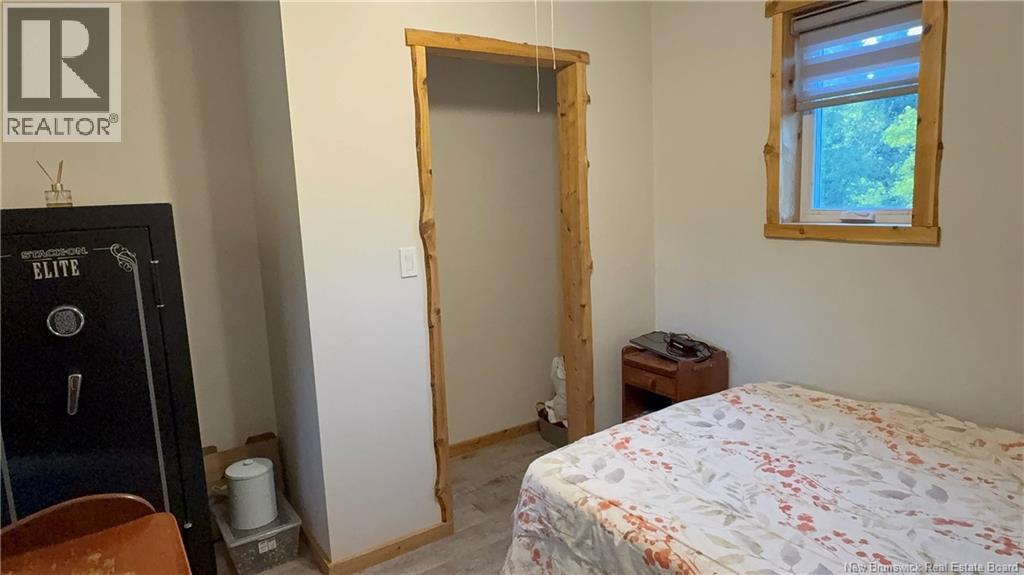 338 Glenburn Road - 12