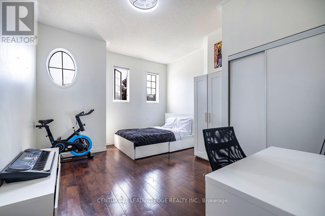 14 GUILDWOOD DRIVE - 2
