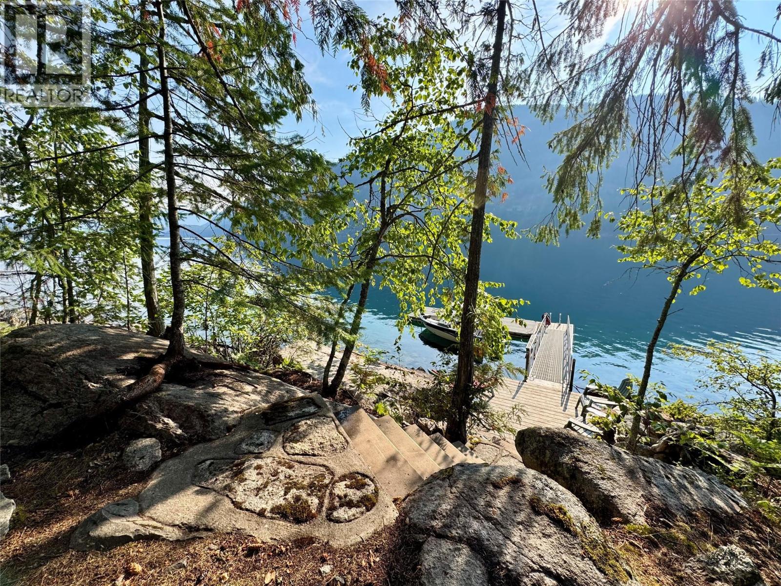 Lot 2 Slocan Lake Boat Access - Image 6