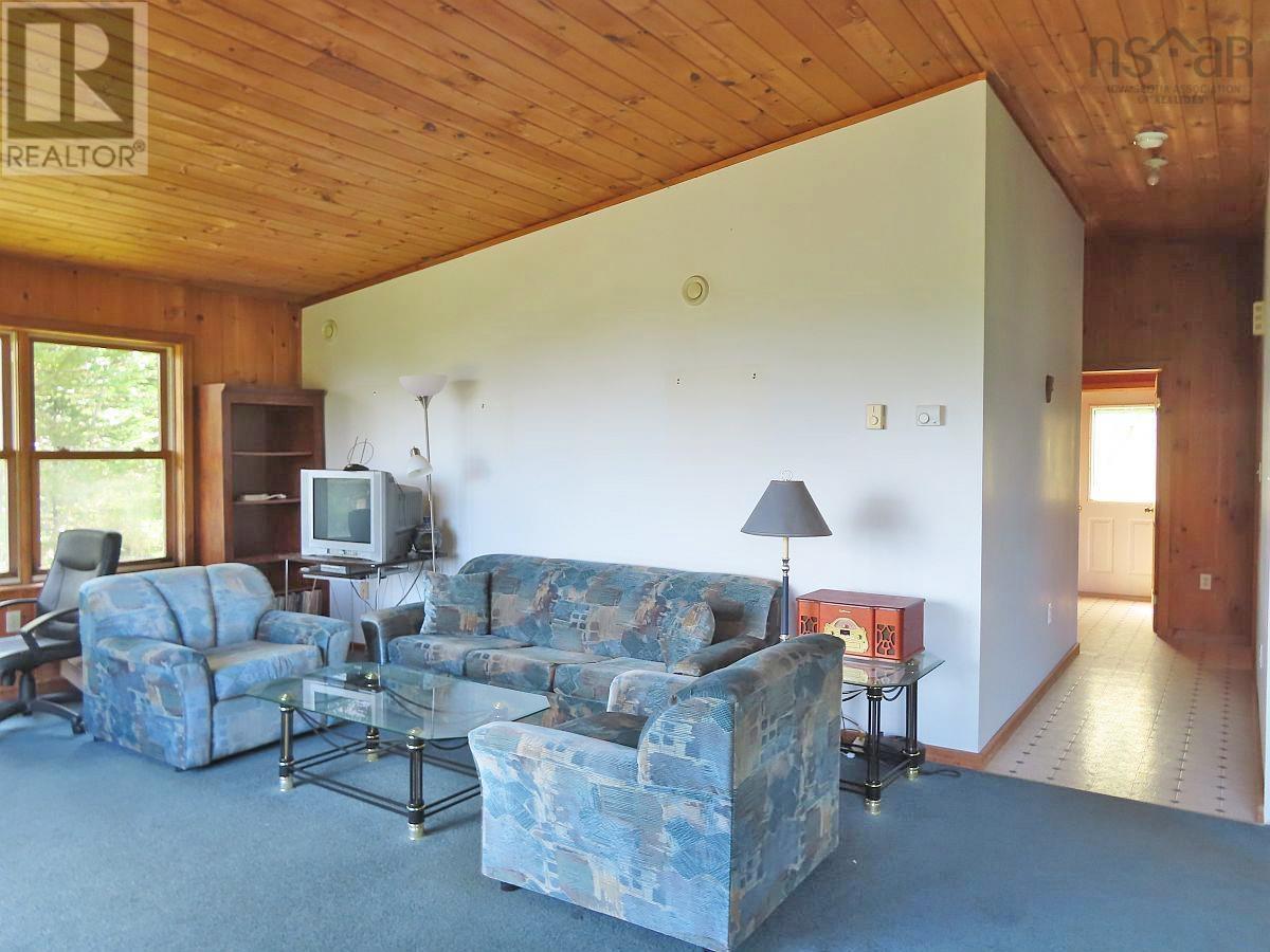 5875 West Bay Road - 12