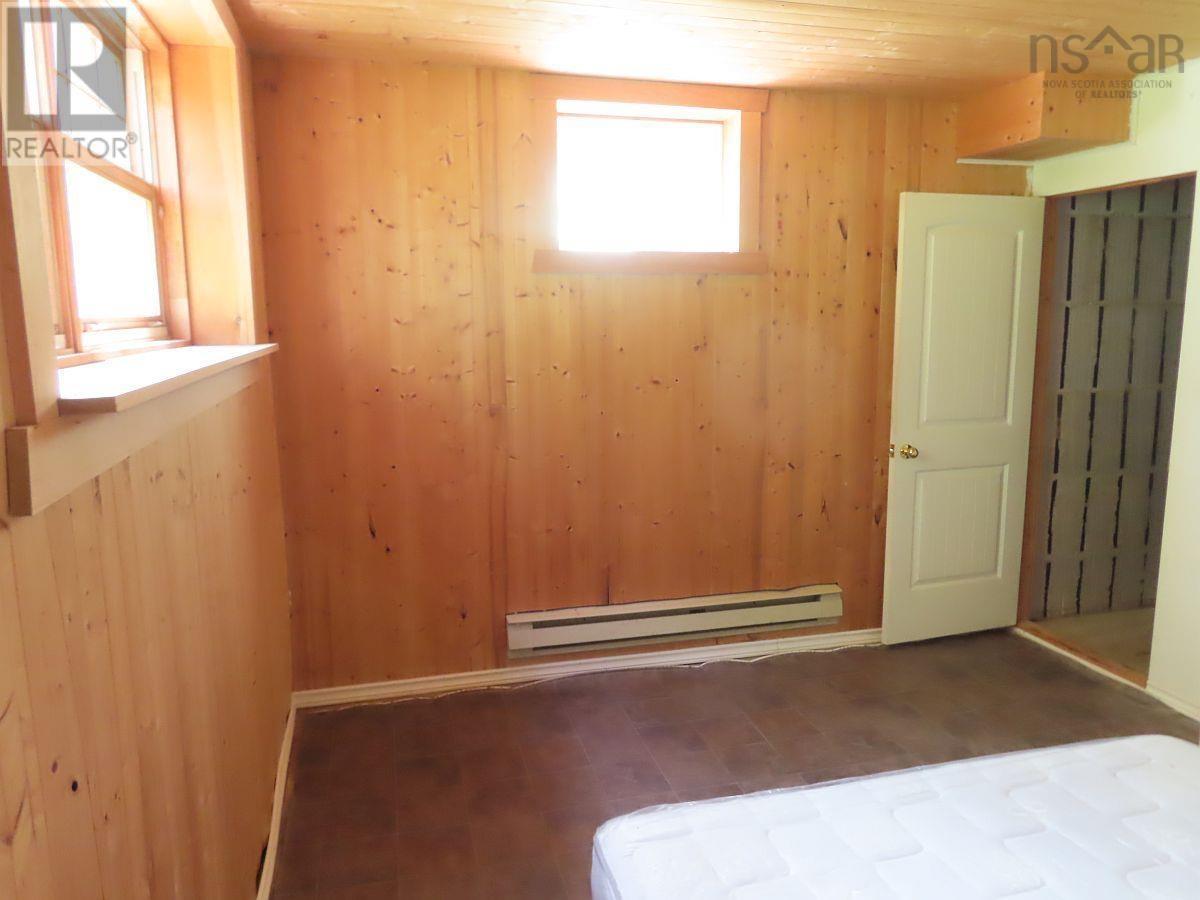 5875 West Bay Road - Image 26