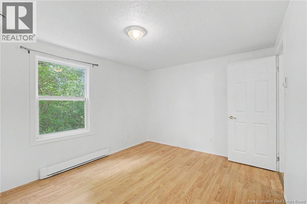 1 Daley Street - 28