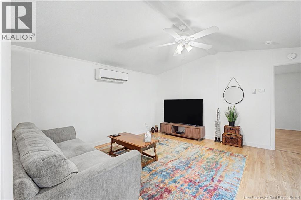 1 Daley Street - 14