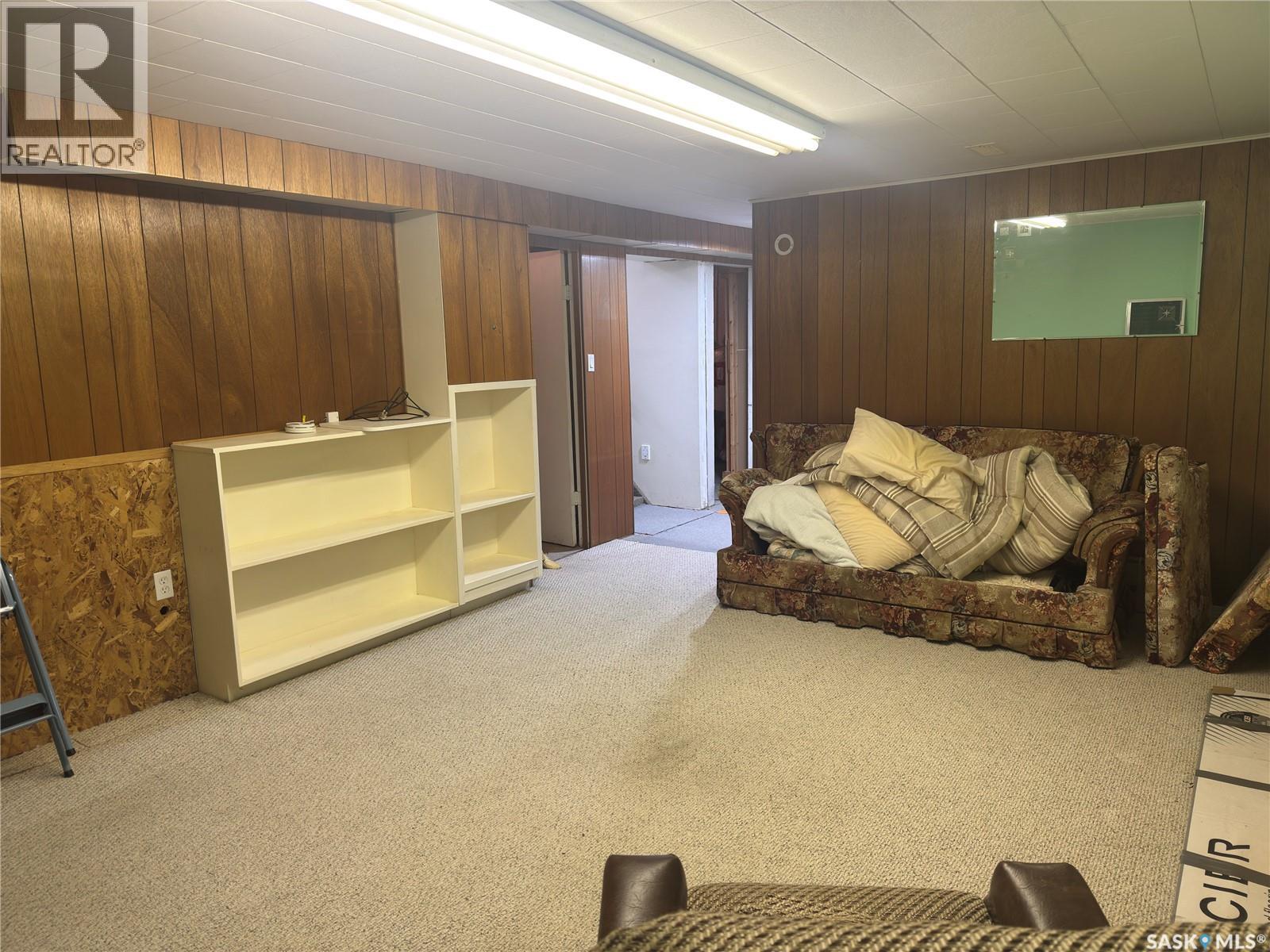218 Downey STREET - 10