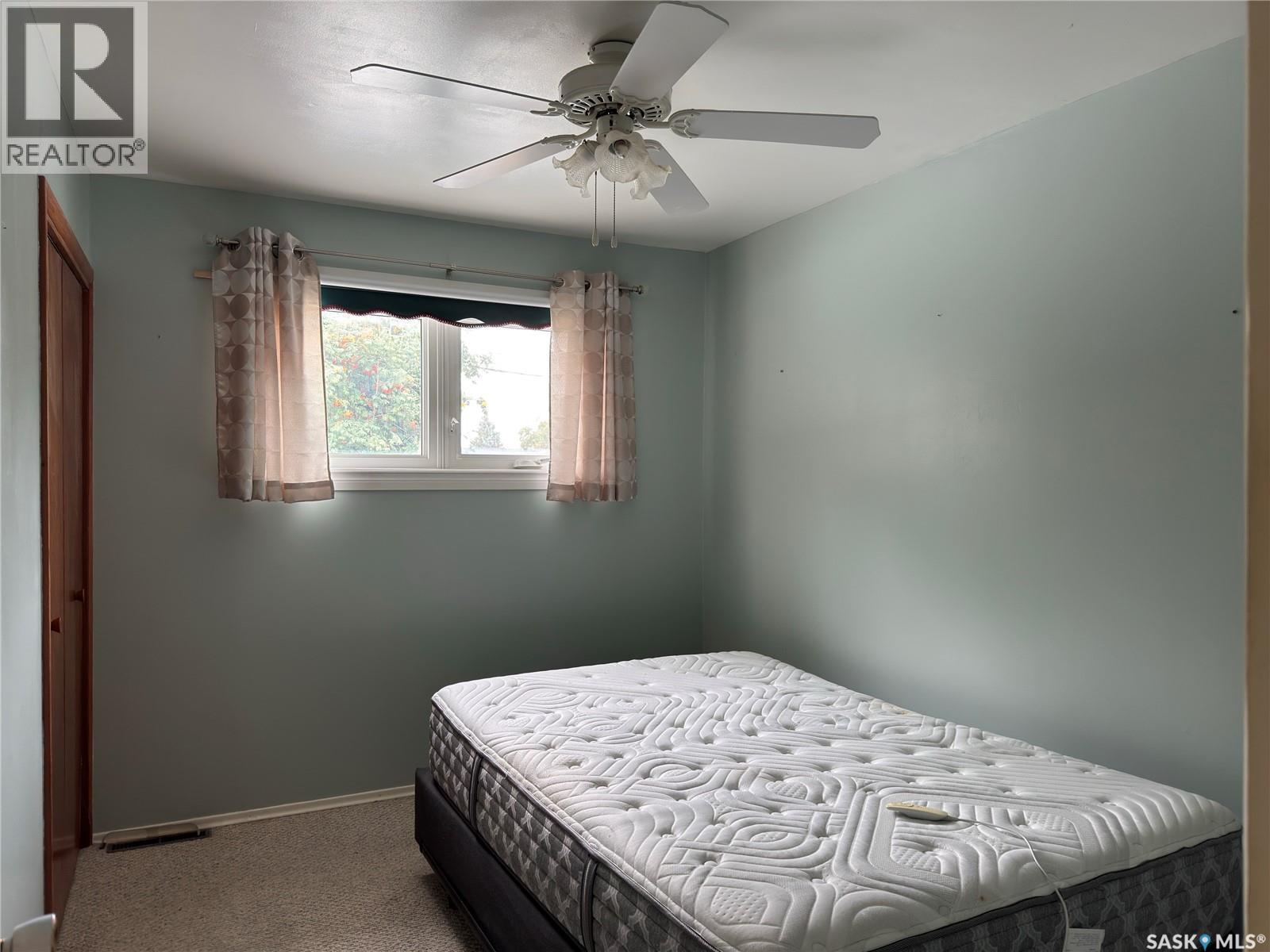 218 Downey STREET - Image 5