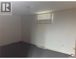 Workshop - 218 Downey Street, Strasbourg, SK S0G4V0 Photo 12