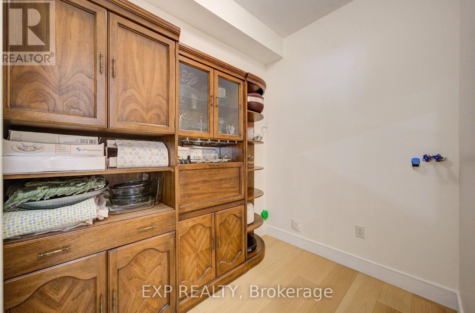 13 KENILWORTH GATE - 39