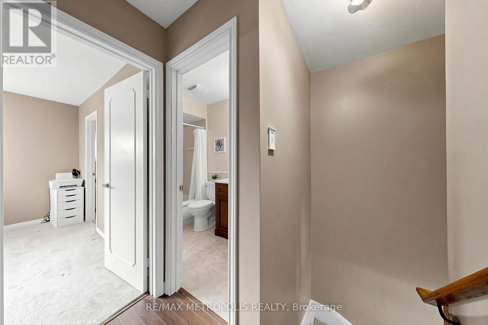 #96 580 EYER DRIVE - 22