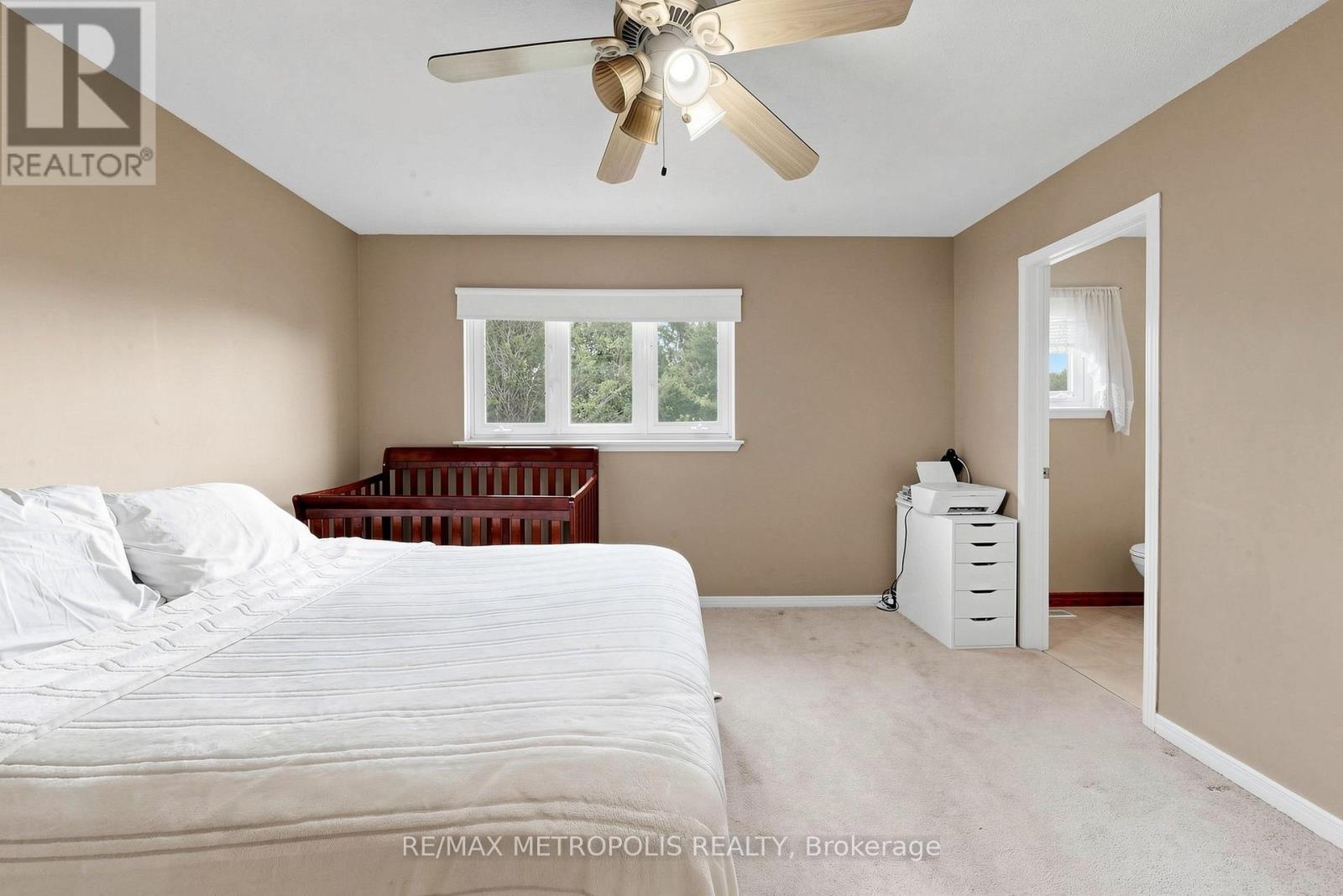 #96 580 EYER DRIVE - 27