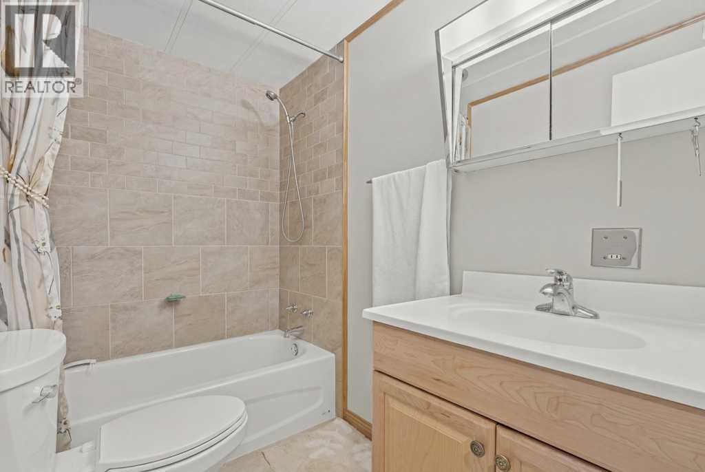 169, 3223 83 Street NW - 20