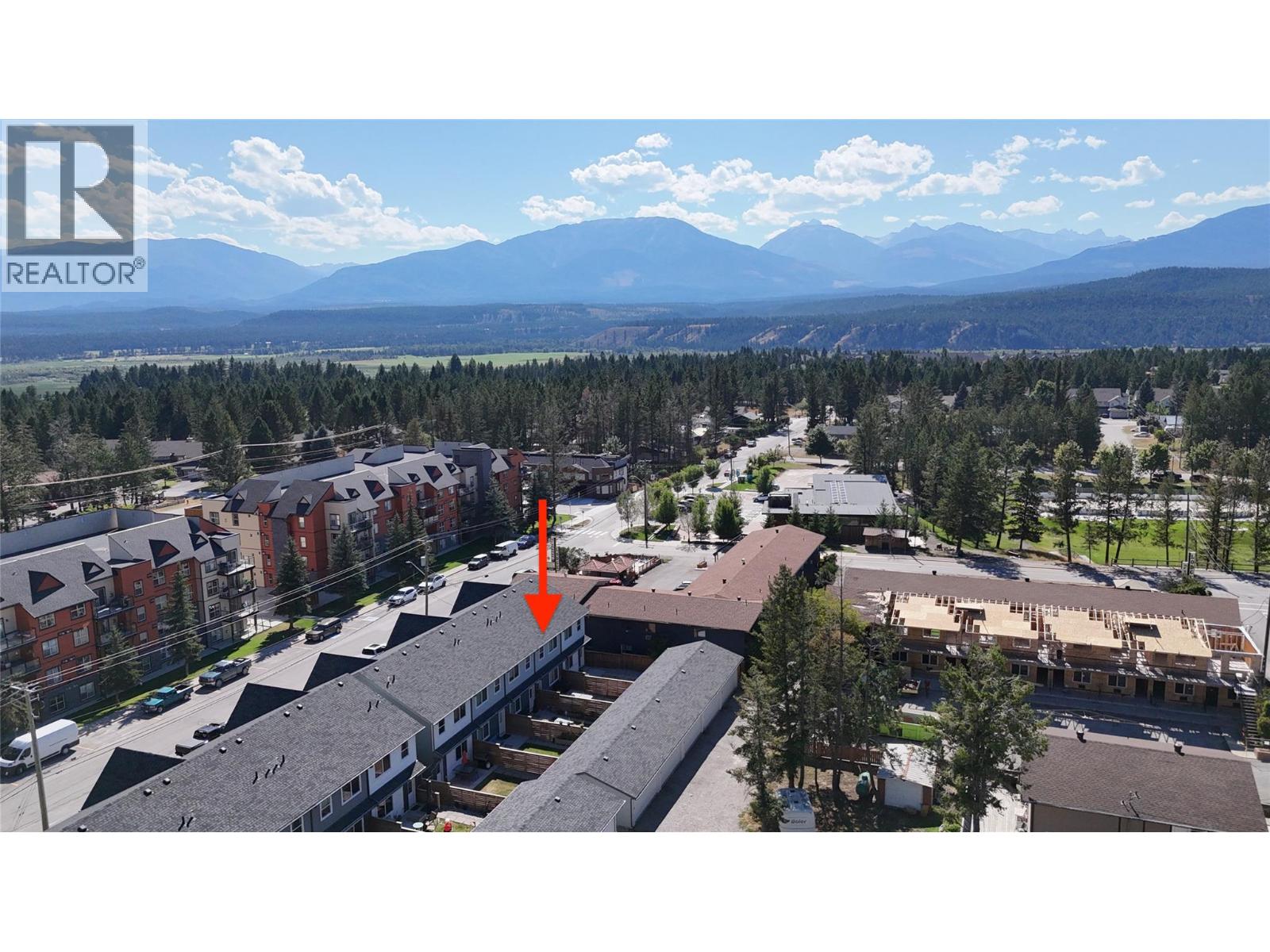 #2 4883 Stanley Street - Image 37