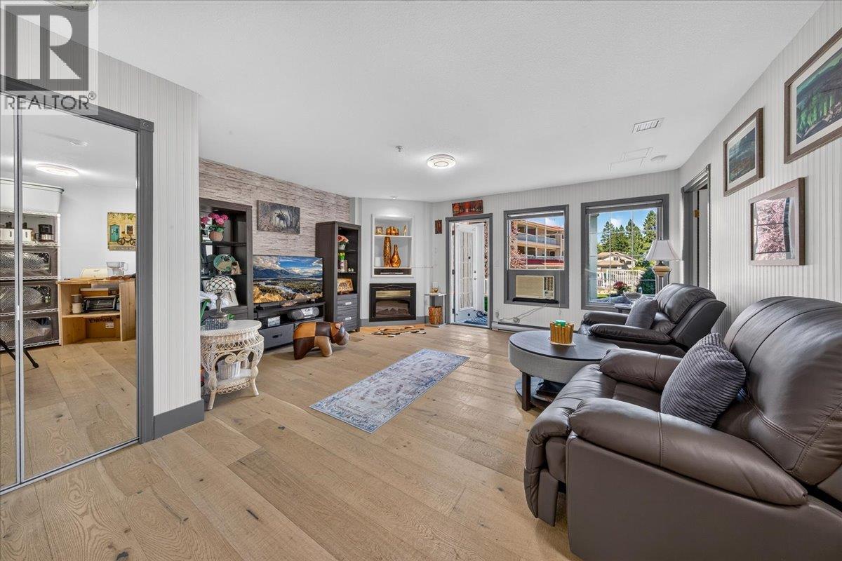 #4004B 5052 Riverview Road - 8