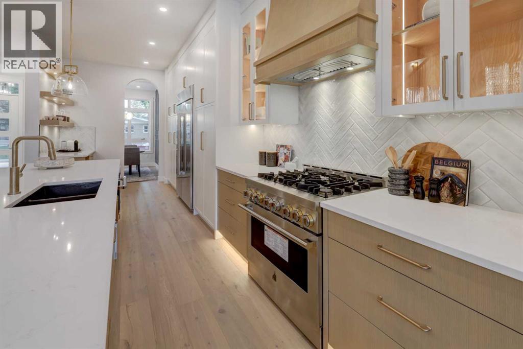 2042 56 Avenue SW - Image 6