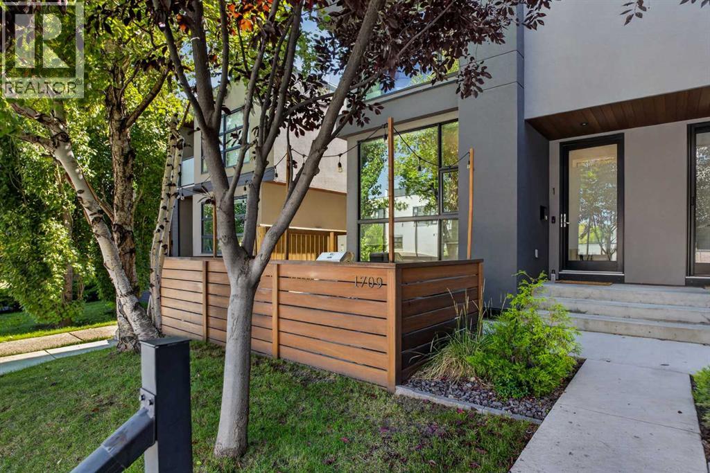 1, 1709 36 Avenue SW, Calgary, Alberta, T2T2G4