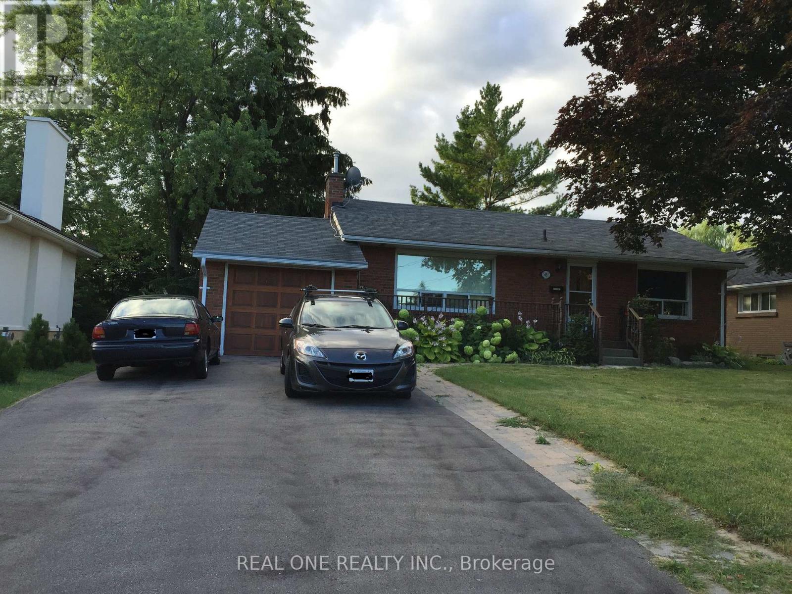 Photo of 45 River Road